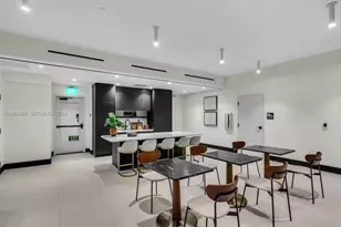 225 N Miami Ave, Miami, FL 33128 - Photo 45