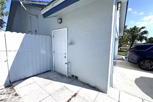 16201 SW 144th Ct, Miami, FL 33177 - Photo 13