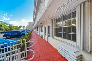 1936 S Ocean Dr, Hallandale Beach, FL 33009 - Photo 25
