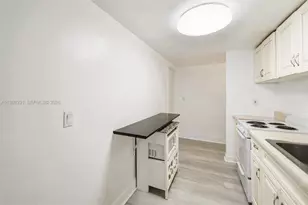 1936 S Ocean Dr, Hallandale Beach, FL 33009 - Photo 13