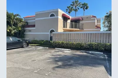 3955 Village Dr #D, Delray Beach, FL 33445 - Photo 1