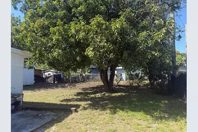 10601 SW 173rd St, Miami, FL 33157 - Photo 23