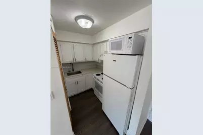 5199 NW 7th St #111, Miami, FL 33126 - Photo 7