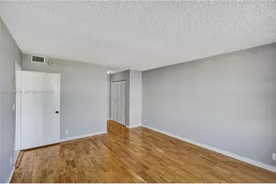 2500 Parkview Dr #808, Hallandale Beach, FL 33009 - Photo 11
