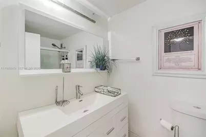 3 Island Ave #14A, Miami Beach, FL 33139 - Photo 33