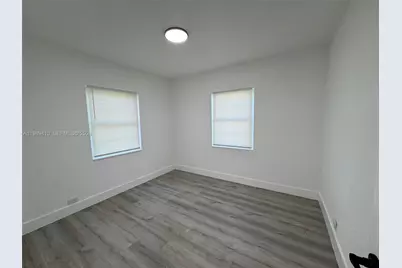 2450 NW 157th St Rd, Miami Gardens, FL 33054 - Photo 15