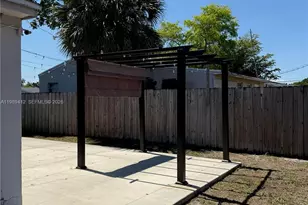 2533 Wiley St, Hollywood, FL 33020 - Photo 35