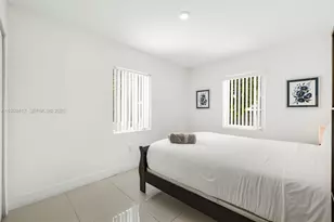 1924 SW 20th St, Miami, FL 33145 - Photo 43