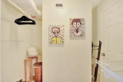 7135 Collins Ave #1105, Miami Beach, FL 33141 - Photo 15