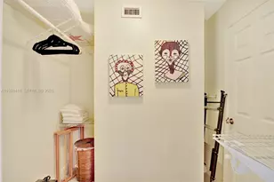 7135 Collins Ave, Miami Beach, FL 33141 - Photo 15