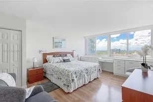 7135 Collins Ave, Miami Beach, FL 33141 - Photo 35