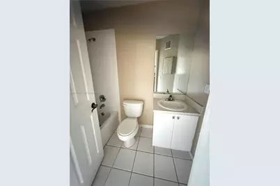 2359 SE 23rd Dr #2359, Homestead, FL 33035 - Photo 11