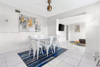 38 Miami Gardens Rd, West Park, FL 33023 - Photo 11