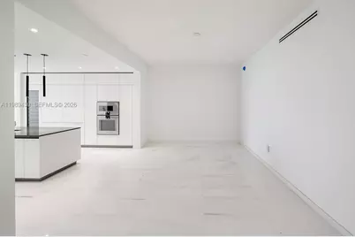 300 Biscayne Boulevard Way #1904C, Miami, FL 33131 - Photo 21