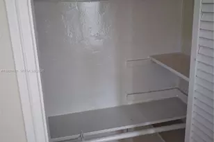 1043 NE 114th St, Biscayne Park, FL 33161 - Photo 7