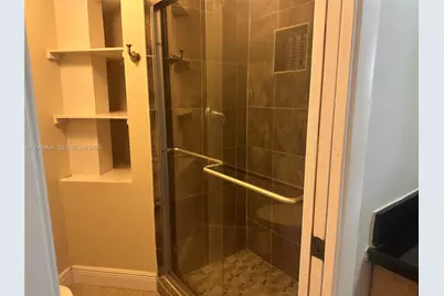 10401 W Broward Blvd #301, Plantation, FL 33324 - Photo 15