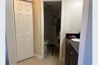 10401 W Broward Blvd #301, Plantation, FL 33324 - Photo 9