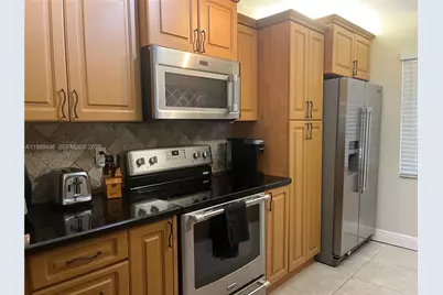 10401 W Broward Blvd #301, Plantation, FL 33324 - Photo 9