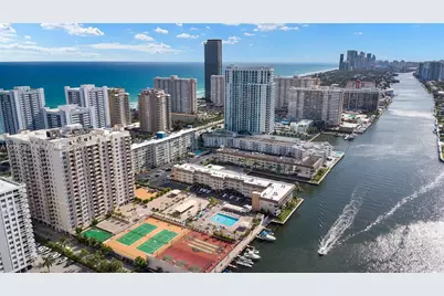 1865 S Ocean Dr #21C, Hallandale Beach, FL 33009 - Photo 1
