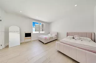 1865 S Ocean Dr, Hallandale Beach, FL 33009 - Photo 13