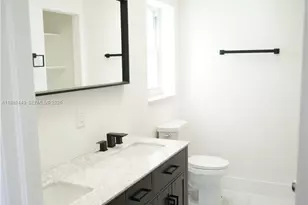 563 Presque Isle Dr, Port Charlotte, FL 33954 - Photo 25