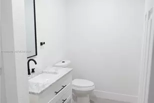 563 Presque Isle Dr, Port Charlotte, FL 33954 - Photo 37