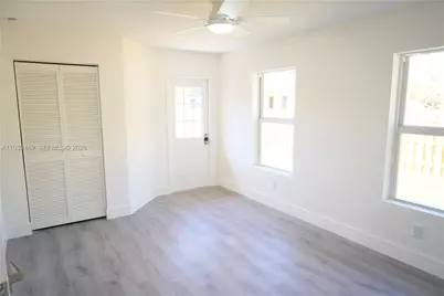 563 Presque Isle Dr, Port Charlotte, FL 33954 - Photo 19