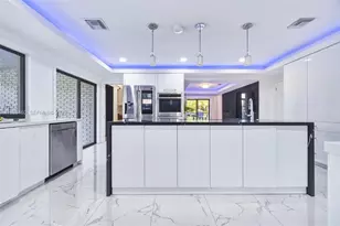 2201 SW 115th Terrace, Davie, FL 33325 - Photo 23