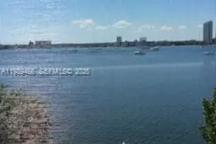 3000 Marcos Dr, Aventura, FL 33160 - Photo 5