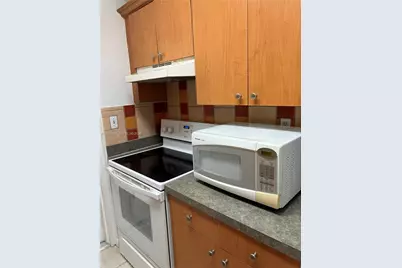 10900 SW 104th St #303, Miami, FL 33176 - Photo 29