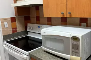 10900 SW 104th St, Miami, FL 33176 - Photo 29