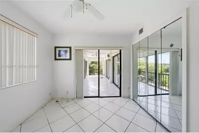 6010 S Falls Cir Dr #323, Lauderhill, FL 33319 - Photo 21