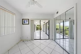 6010 S Falls Cir Dr, Lauderhill, FL 33319 - Photo 21