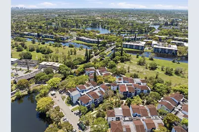 6010 S Falls Cir Dr #323, Lauderhill, FL 33319 - Photo 25