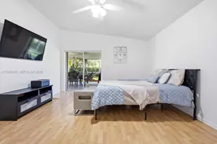 2570 SE 7th Pl, Homestead, FL 33033 - Photo 19