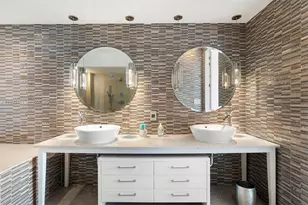 450 Alton Rd, Miami Beach, FL 33139 - Photo 19