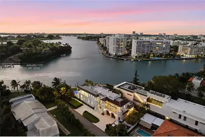 919 92nd St, Surfside, FL 33154 - Photo 67