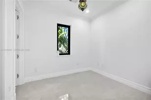 919 92nd St, Surfside, FL 33154 - Photo 27