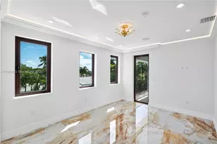 919 92nd St, Surfside, FL 33154 - Photo 33