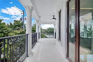 919 92nd St, Surfside, FL 33154 - Photo 43