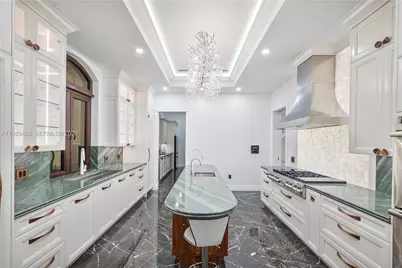 919 92nd St, Surfside, FL 33154 - Photo 3