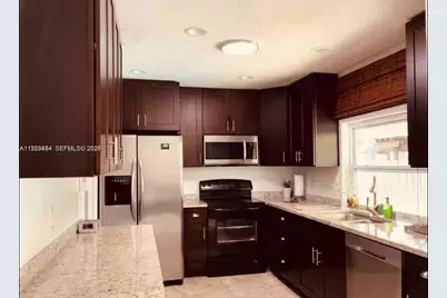 9321 NW 14th St, Pembroke Pines, FL 33024 - Photo 1