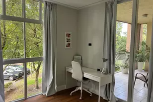 9755 NW 52nd St, Doral, FL 33178 - Photo 9