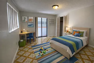 3300-3302 SW 10th St, Miami, FL 33135 - Photo 13