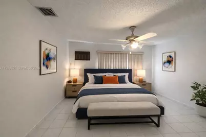 3300-3302 SW 10th St, Miami, FL 33135 - Photo 7