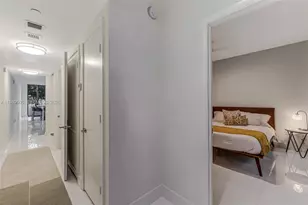 6000 Collins Ave, Miami Beach, FL 33140 - Photo 15