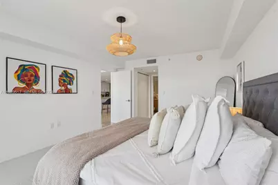 1100 100th St #703, Bay Harbor Islands, FL 33154 - Photo 21