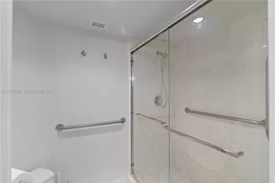 19101 NE 36th Ct #2405, Aventura, FL 33180 - Photo 23