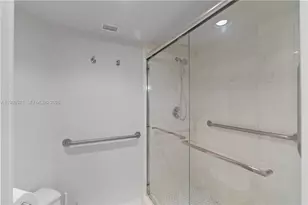 19101 NE 36th Ct, Aventura, FL 33180 - Photo 23