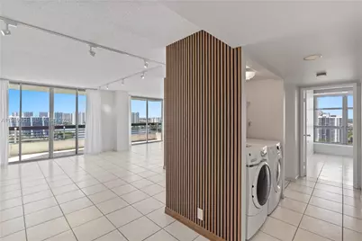 19101 NE 36th Ct #2405, Aventura, FL 33180 - Photo 9